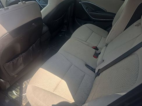 Used 2017 Hyundai Santa Fe Sport FWD image 11