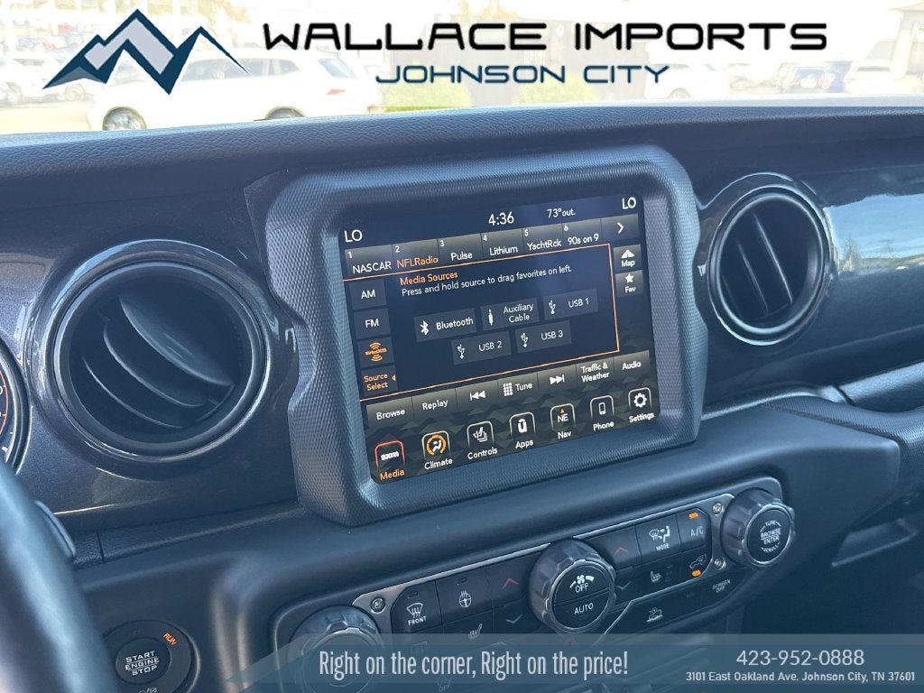 Used 2020 Jeep Gladiator Sport AWD/4WD image 23