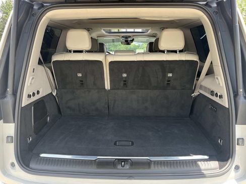 Used 2022 Jeep Grand Wagoneer Series I AWD/4WD image 24