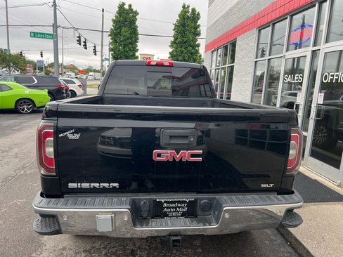 Used 2018 GMC Sierra 1500 SLT AWD/4WD image 7