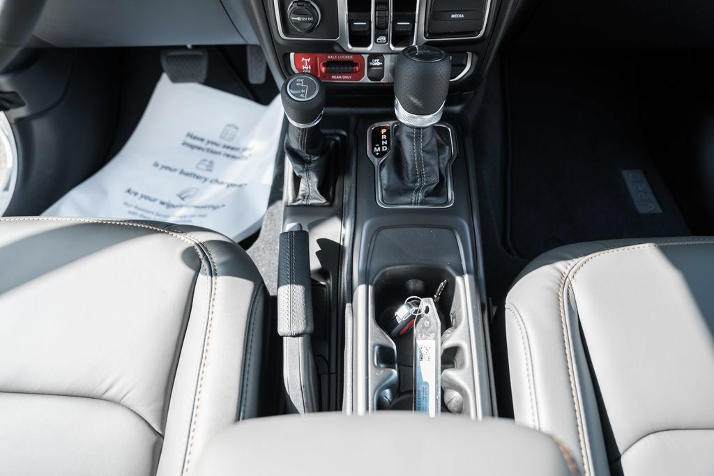 New 2027 Jeep Gladiator Mojave AWD/4WD image 24