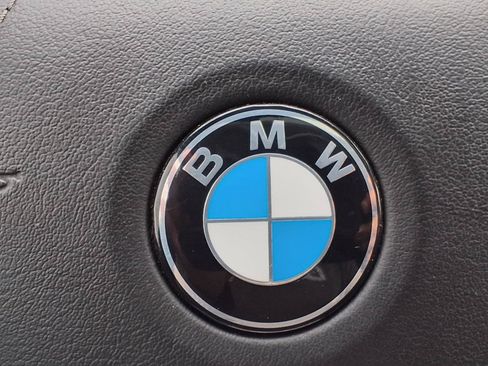 Used 2019 BMW 540i w/ Premium Package RWD image 22