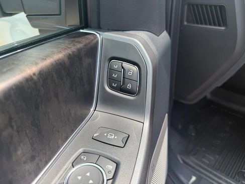 New 2025 Ford F350 Lariat w/ Lariat Ultimate Package image 11