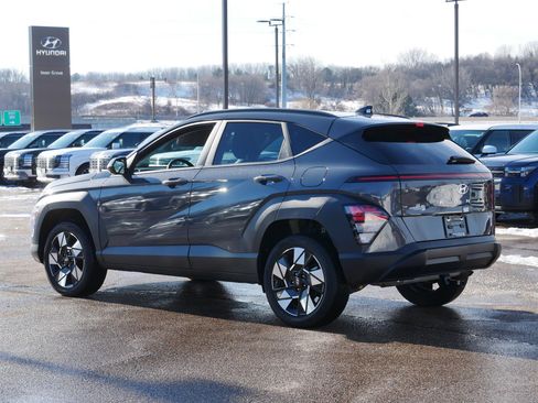 Certified 2025 Hyundai Kona SEL image 8