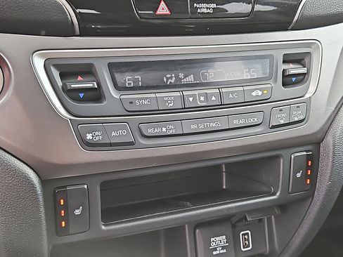 Certified 2022 Honda Pilot Special Edition image 18