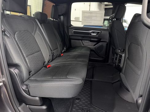 New 2026 RAM 1500 Big Horn AWD/4WD image 15