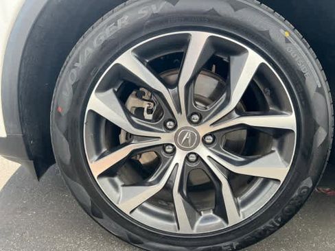 Used 2022 Acura MDX SH-AWD w/ Technology Package image 10