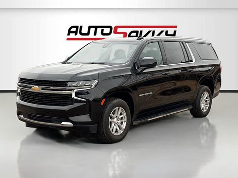 Used 2022 Chevrolet Suburban LT image 3