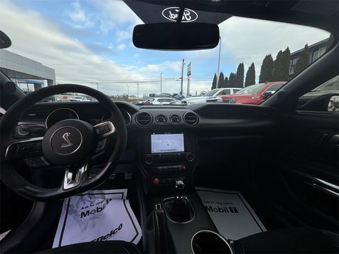 Used 2016 Ford Mustang Shelby GT350 w/ Technology Package image 10