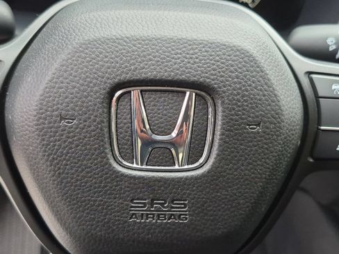 Used 2024 Honda HR-V LX image 26