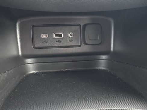 Certified 2023 Chevrolet Equinox LT AWD/4WD image 20