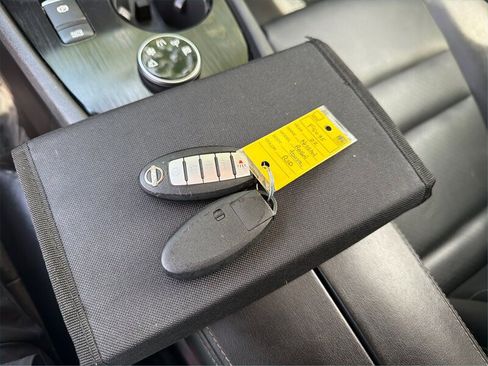 Used 2022 Nissan Rogue SV w/ SV Premium Package AWD/4WD image 27
