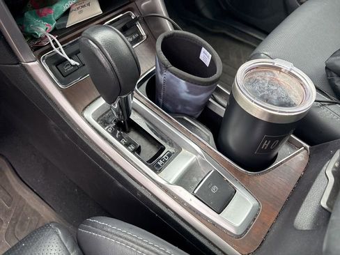 Used 2022 Subaru Ascent Touring image 29