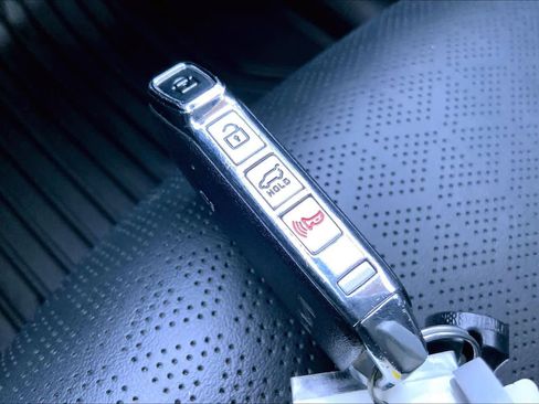 Used 2023 Kia Sorento SX FWD image 15