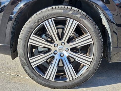 Used 2020 Volvo XC90 T6 Inscription w/ Protection Package Premier image 7