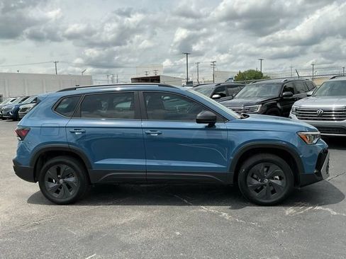New 2026 Volkswagen Taos S FWD image 2