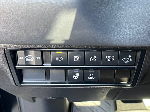 Used 2024 Toyota Sequoia Platinum w/ TRD Off-Road Package AWD/4WD image 29