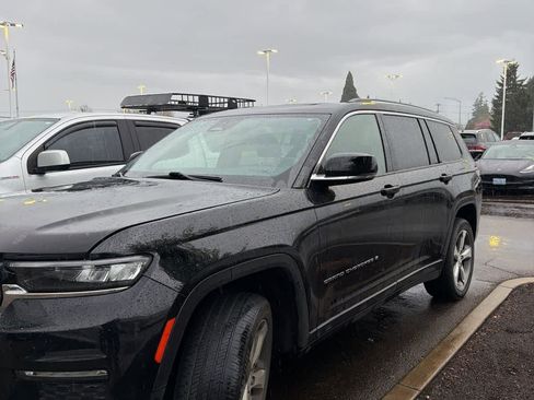 Used 2021 Jeep Grand Cherokee L Limited image 1