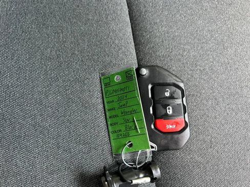 Used 2024 Jeep Wrangler Unlimited Sport AWD/4WD image 31