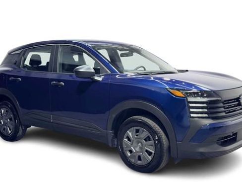 Used 2025 Nissan Kicks S FWD image 7