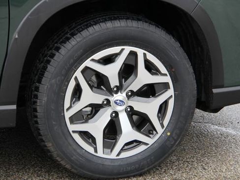 Certified 2023 Subaru Forester Premium image 13