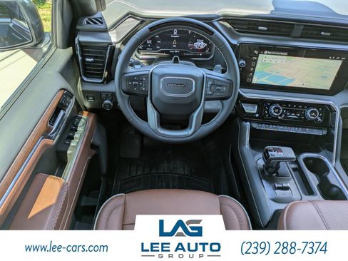 Used 2025 GMC Sierra 1500 Denali Ultimate AWD/4WD image 14