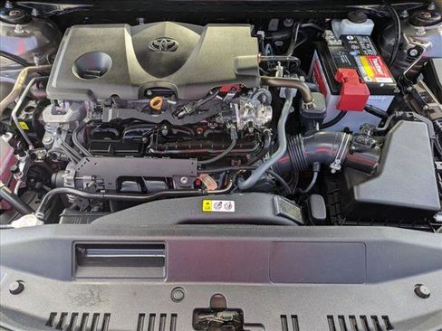 Used 2024 Toyota Camry SE image 20