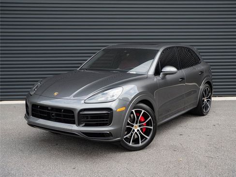 Certified 2023 Porsche Cayenne GTS AWD/4WD image 1