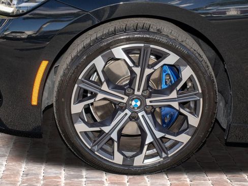 Used 2025 BMW M240i xDrive Coupe image 35