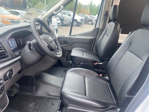 New 2026 Ford Transit 250 148 Medium Roof w/ Load Area Protection Package image 23