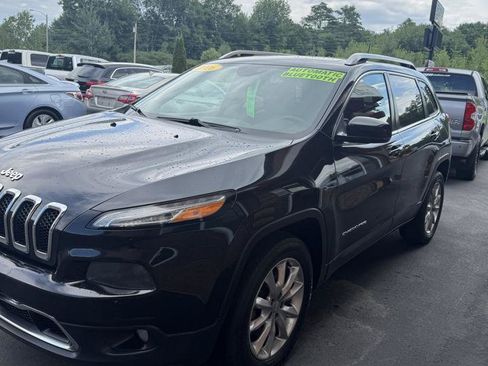 Used 2016 Jeep Cherokee Limited AWD/4WD image 4