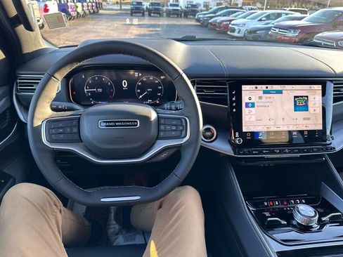 New 2026 Jeep Grand Wagoneer Limited AWD/4WD image 13