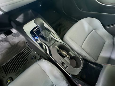 Used 2025 Toyota Corolla SE FWD image 22
