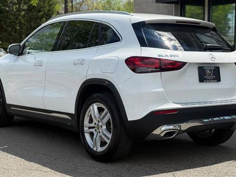 Used 2021 Mercedes-Benz GLA 250 4MATIC image 3