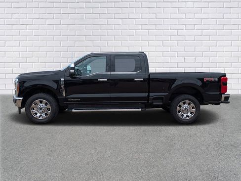 Used 2023 Ford F250 Lariat w/ Chrome Package AWD/4WD image 2