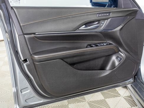 Used 2023 Cadillac CT4 Sport w/ Technology Package image 38