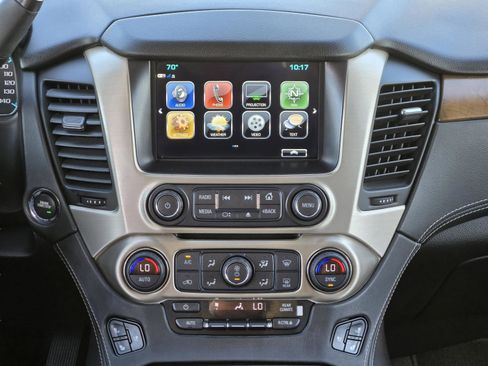 Used 2019 GMC Yukon Denali w/ Denali Ultimate Package image 26