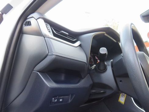 Certified 2023 Toyota RAV4 LE image 32