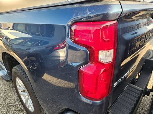 Used 2021 Chevrolet Silverado 1500 RST AWD/4WD image 6