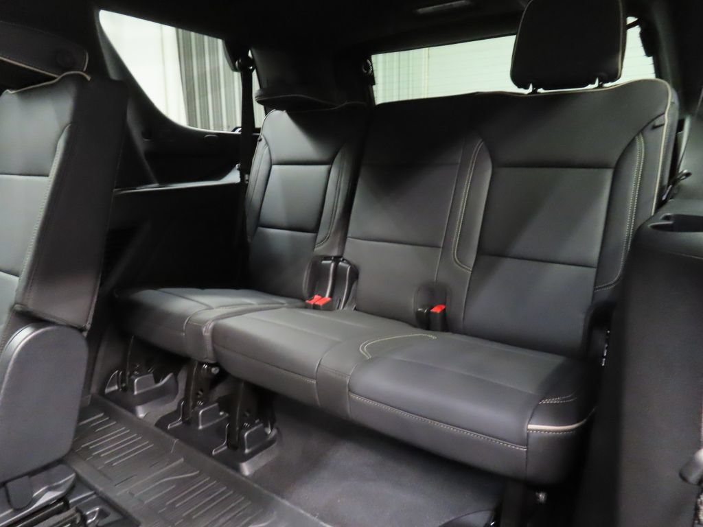 Used 2026 GMC Yukon Elevation AWD/4WD image 56