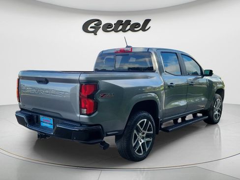 Used 2023 Chevrolet Colorado Z71 w/ Z71 Convenience Package 2 AWD/4WD image 5
