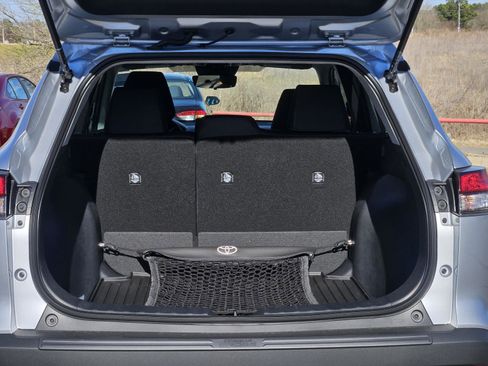 New 2026 Toyota Corolla Cross LE image 9