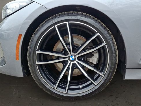 Used 2023 BMW 330i xDrive Sedan w/ M Sport Package image 9