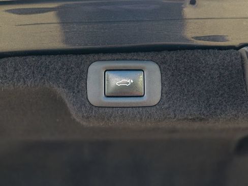 Used 2024 Lexus LS 500 AWD w/ Interior Upgrade Package image 65