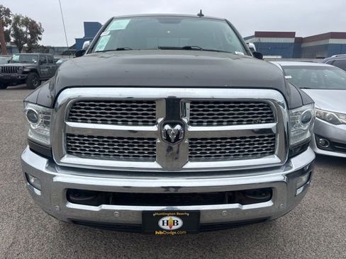 Used 2016 RAM 2500 Laramie AWD/4WD image 2