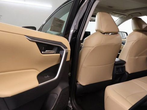 New 2025 Toyota RAV4 XLE Premium image 25