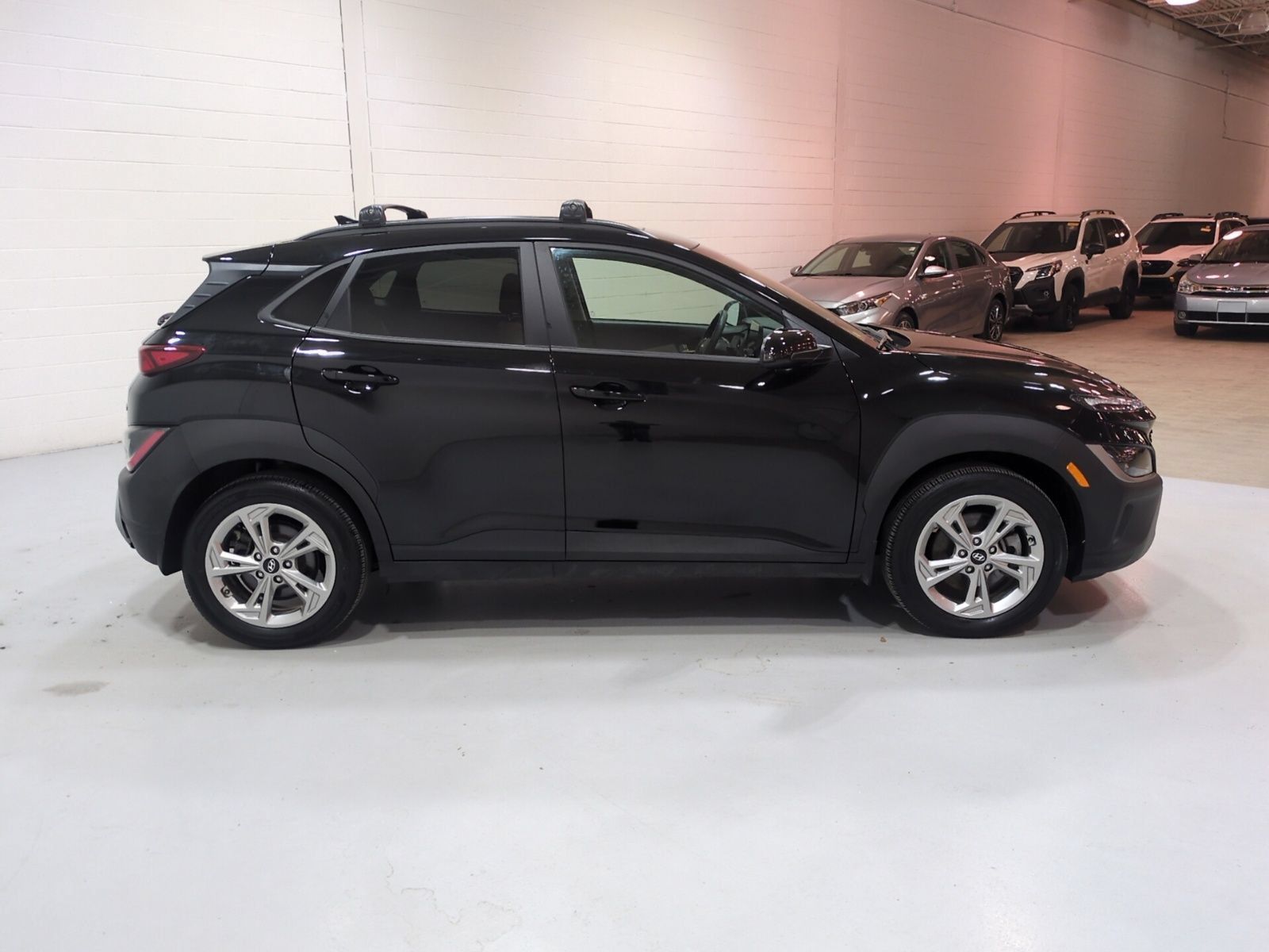 Certified 2023 Hyundai Kona SEL w/ Convenience Package AWD/4WD image 2