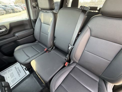 Used 2024 Chevrolet Silverado 2500 W/T image 12