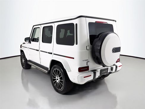 Used 2019 Mercedes-Benz G 550 image 3