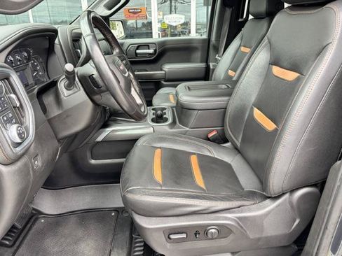 Used 2021 GMC Sierra 1500 AT4 w/ AT4 Value Package AWD/4WD image 8